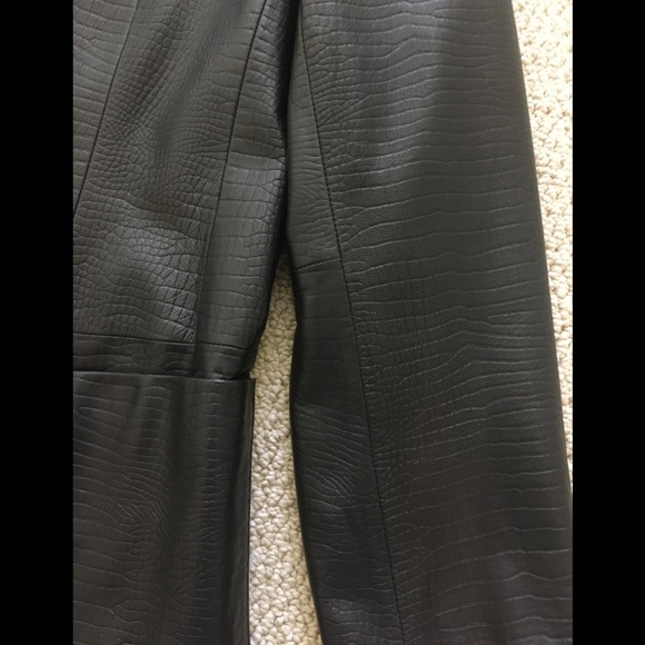 SOLD- Lauren Ralph Lauren Leather Jacket Women’s M - Picture 8 of 12